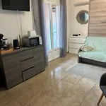 Climatise Proche Port Et Plages Apartmán